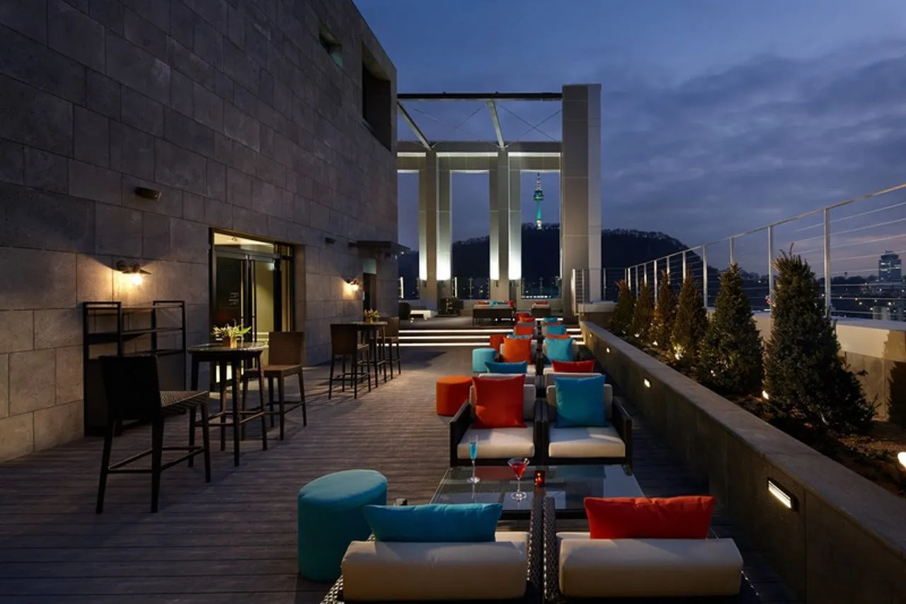 L7 Myeongdong by LOTTE — rooms and atmosphere