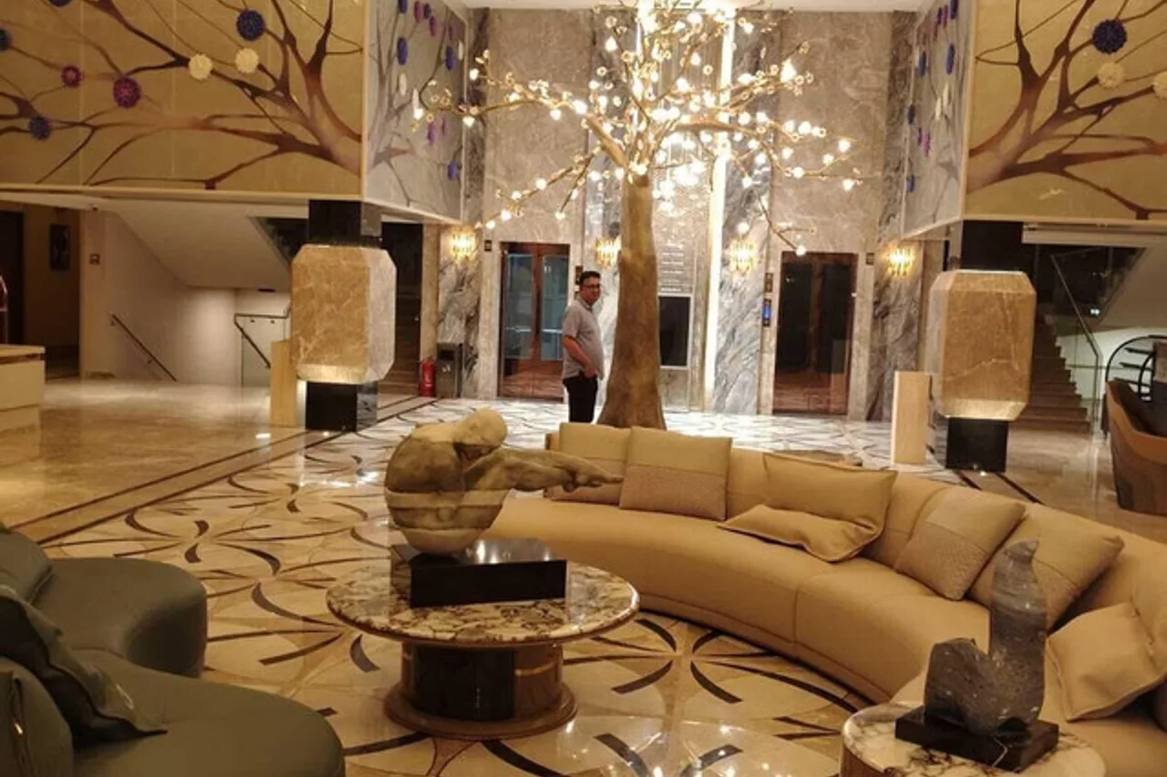 La Belle The Business Hotel — ภาพห้องพักและบรรยากาศ