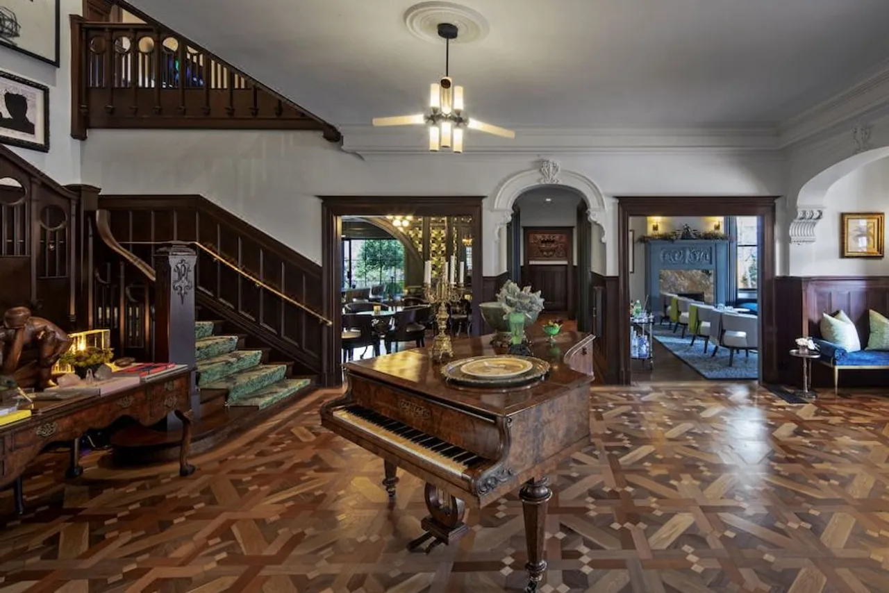 La Colombe d'Or Hotel — rooms and atmosphere