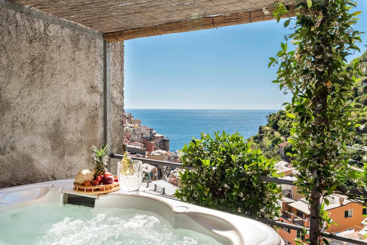 La Torretta Lodge Manarola — ภาพห้องพักและบรรยากาศ