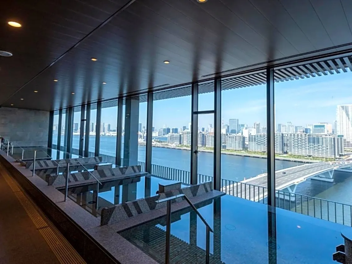 La Vista Tokyo Bay — rooms and atmosphere
