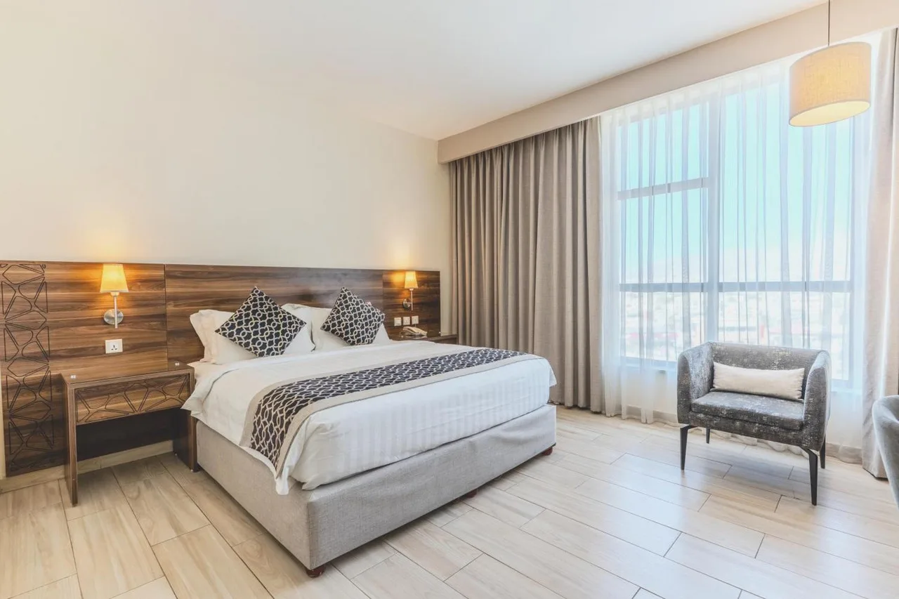 Lacosta Hotel — ภาพห้องพักและบรรยากาศ