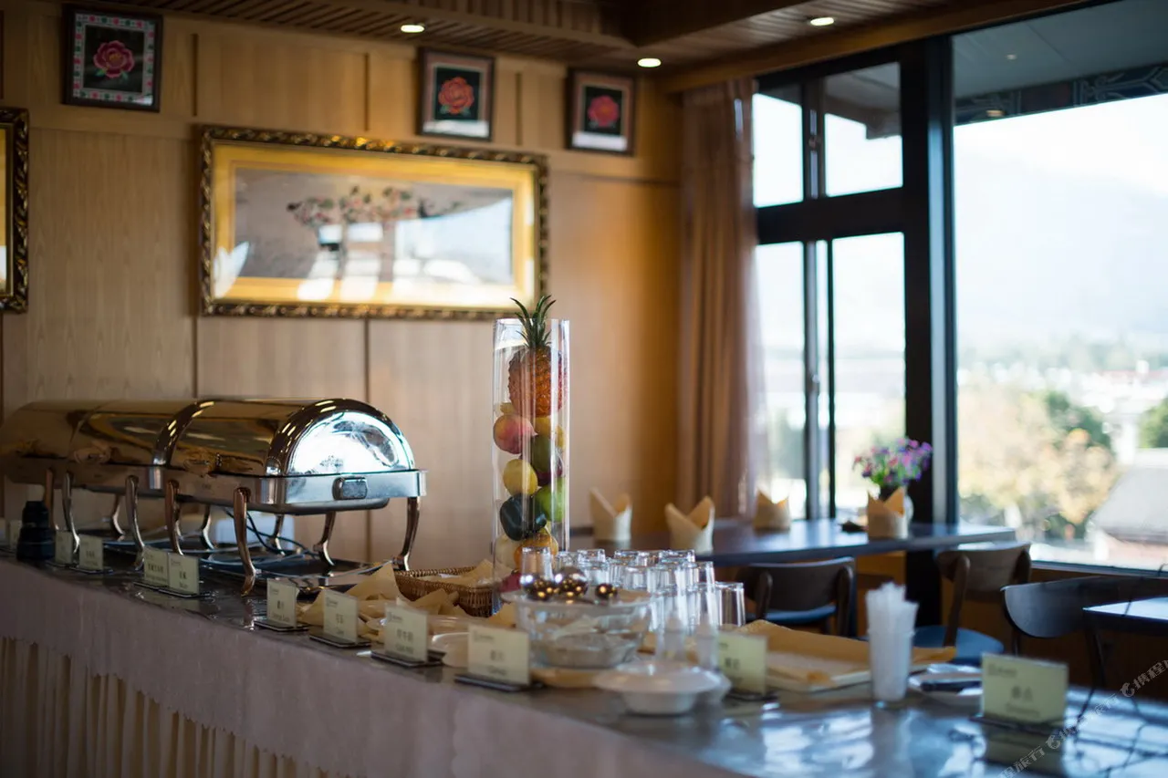 Landscape Hotel Dali — rooms and atmosphere