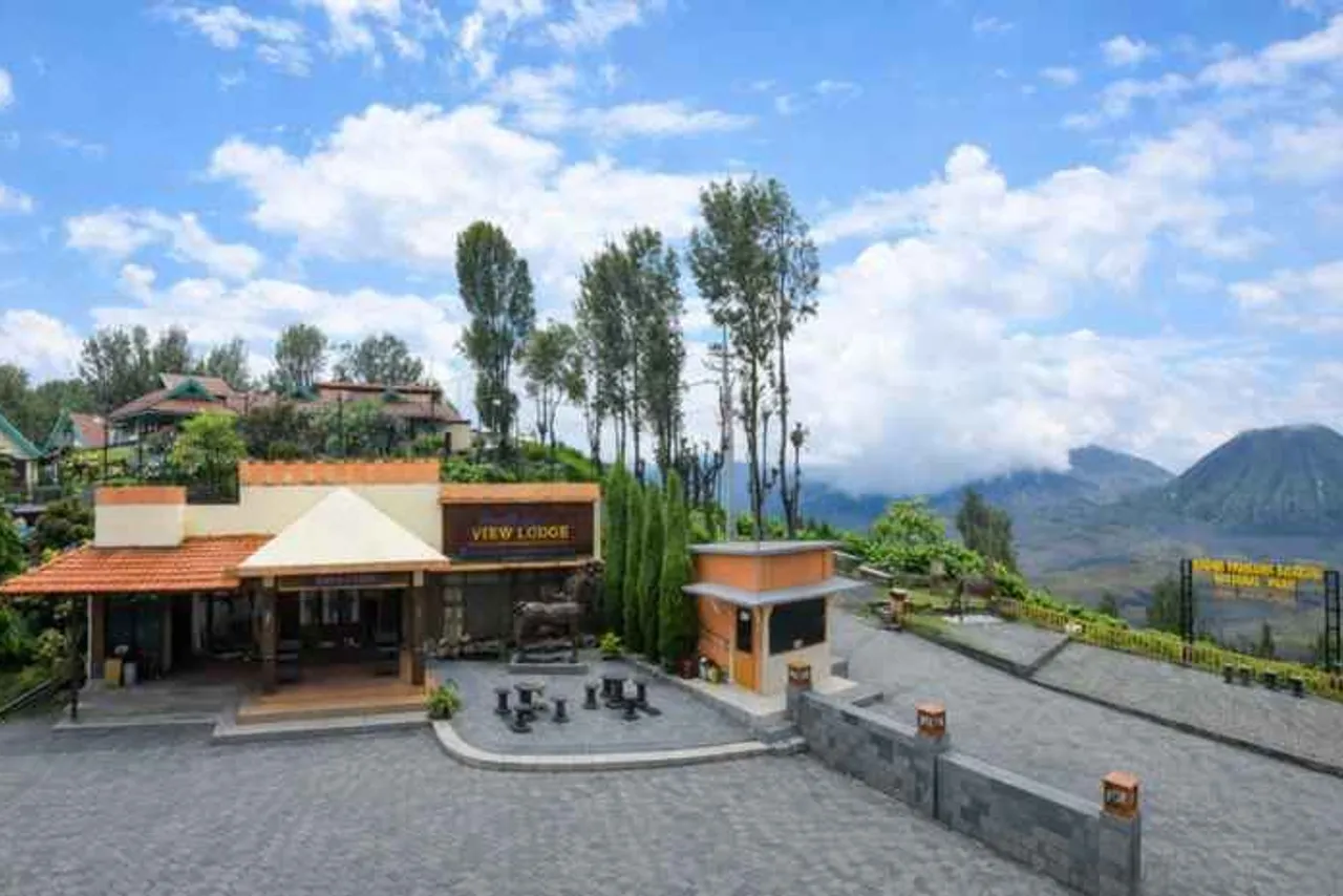 Lava View Lodge — rooms and atmosphere