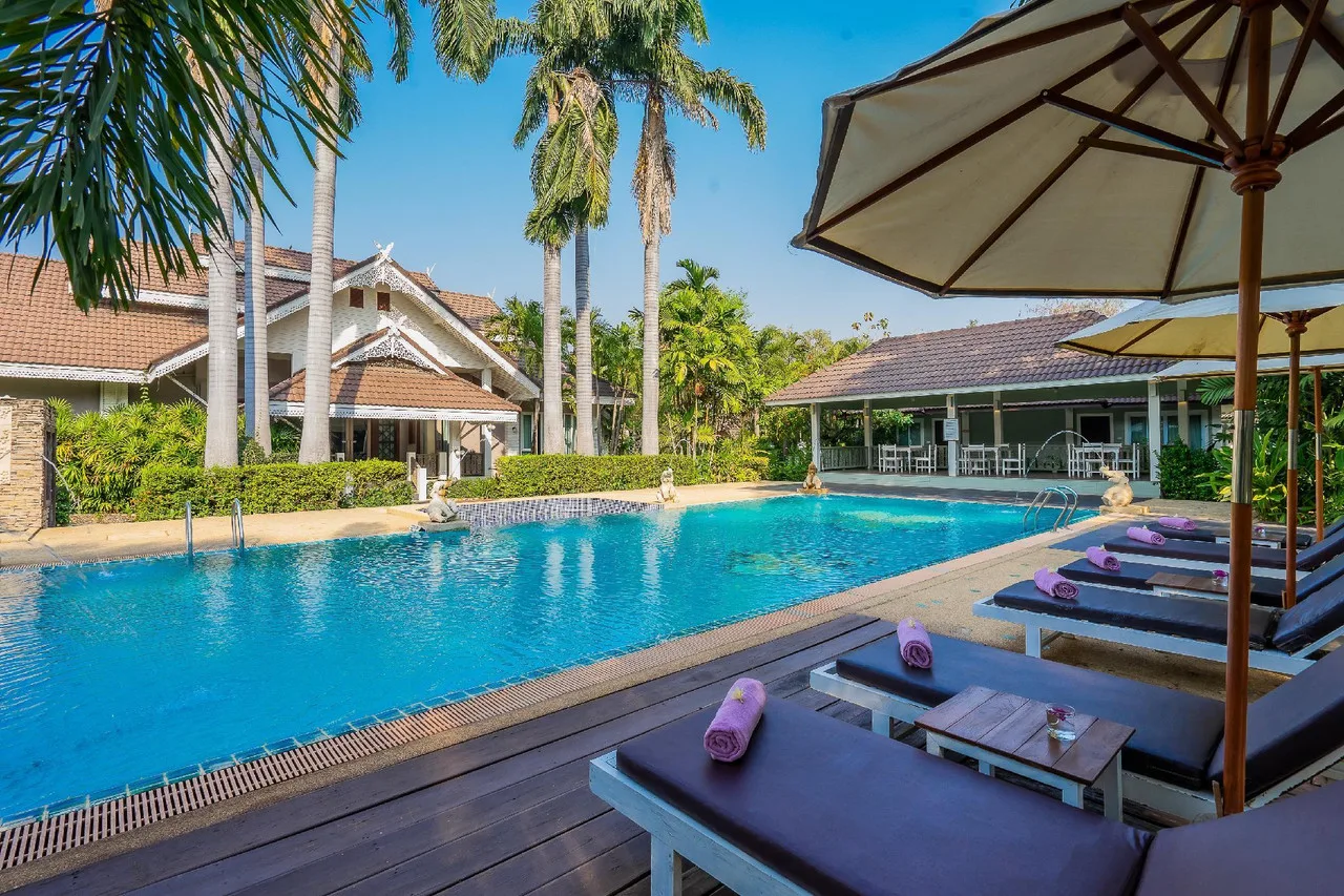 Le Charme Sukhothai Historical Park Resort — ภาพห้องพักและบรรยากาศ