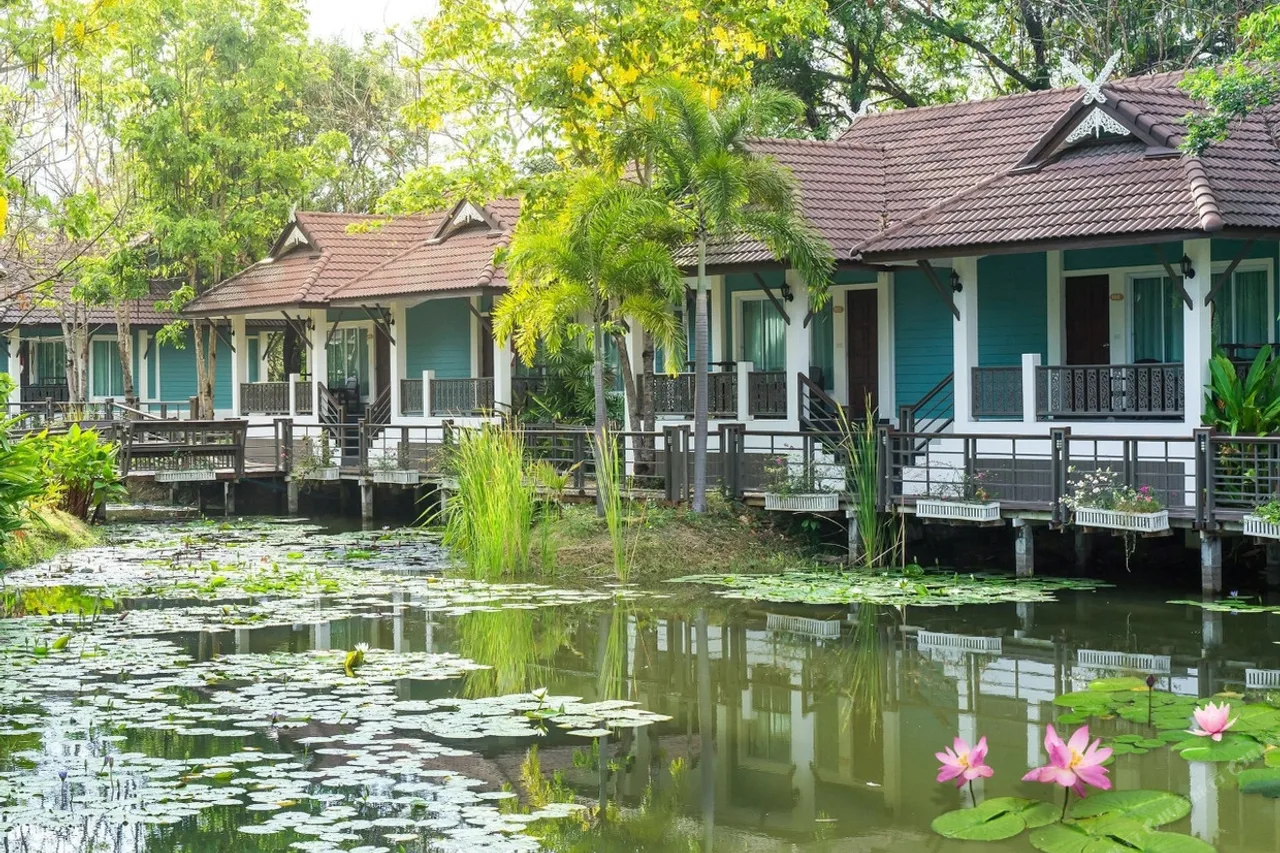 Le Charme Sukhothai Historical Park Resort — ภาพห้องพักและบรรยากาศ