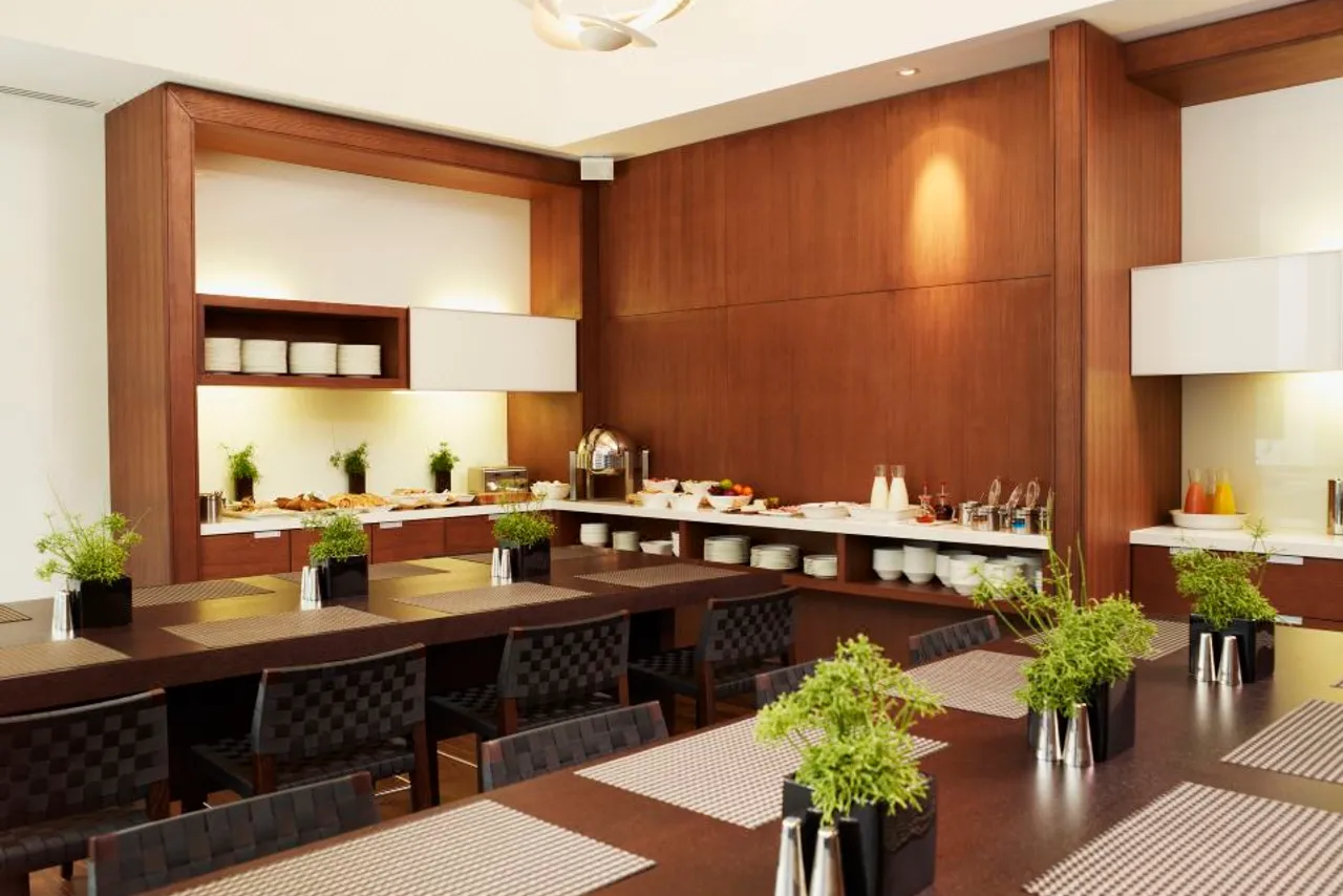 Le Germain Hotel Toronto Maple Leaf Square — ภาพห้องพักและบรรยากาศ