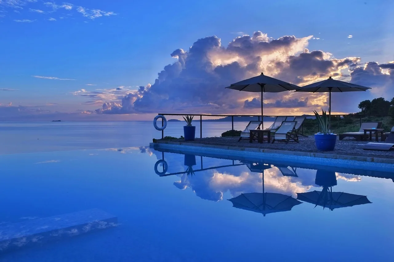 Le Grand Bleu — ภาพห้องพักและบรรยากาศ