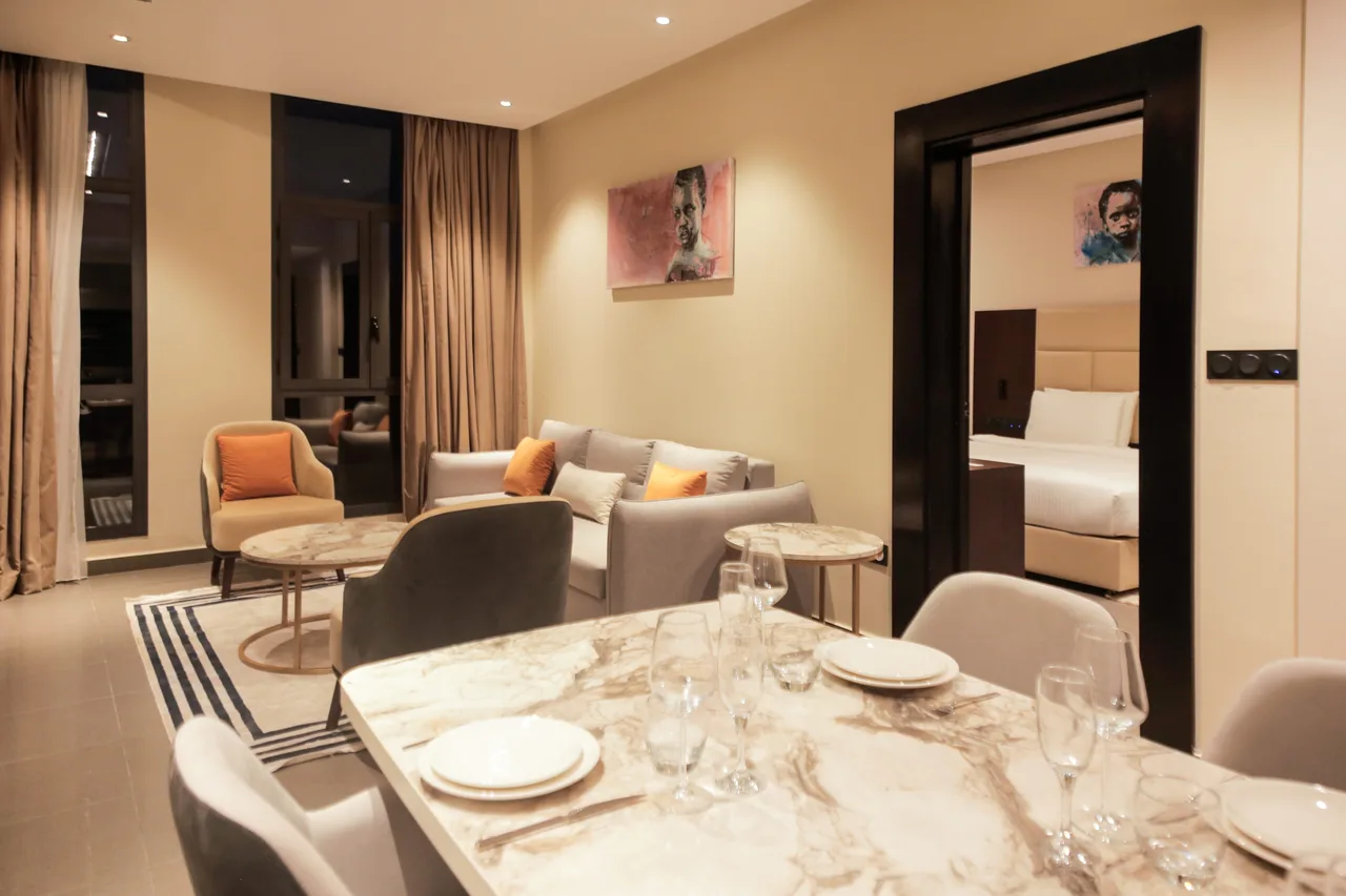 Le Lagon Club &amp; Affaires — rooms and atmosphere