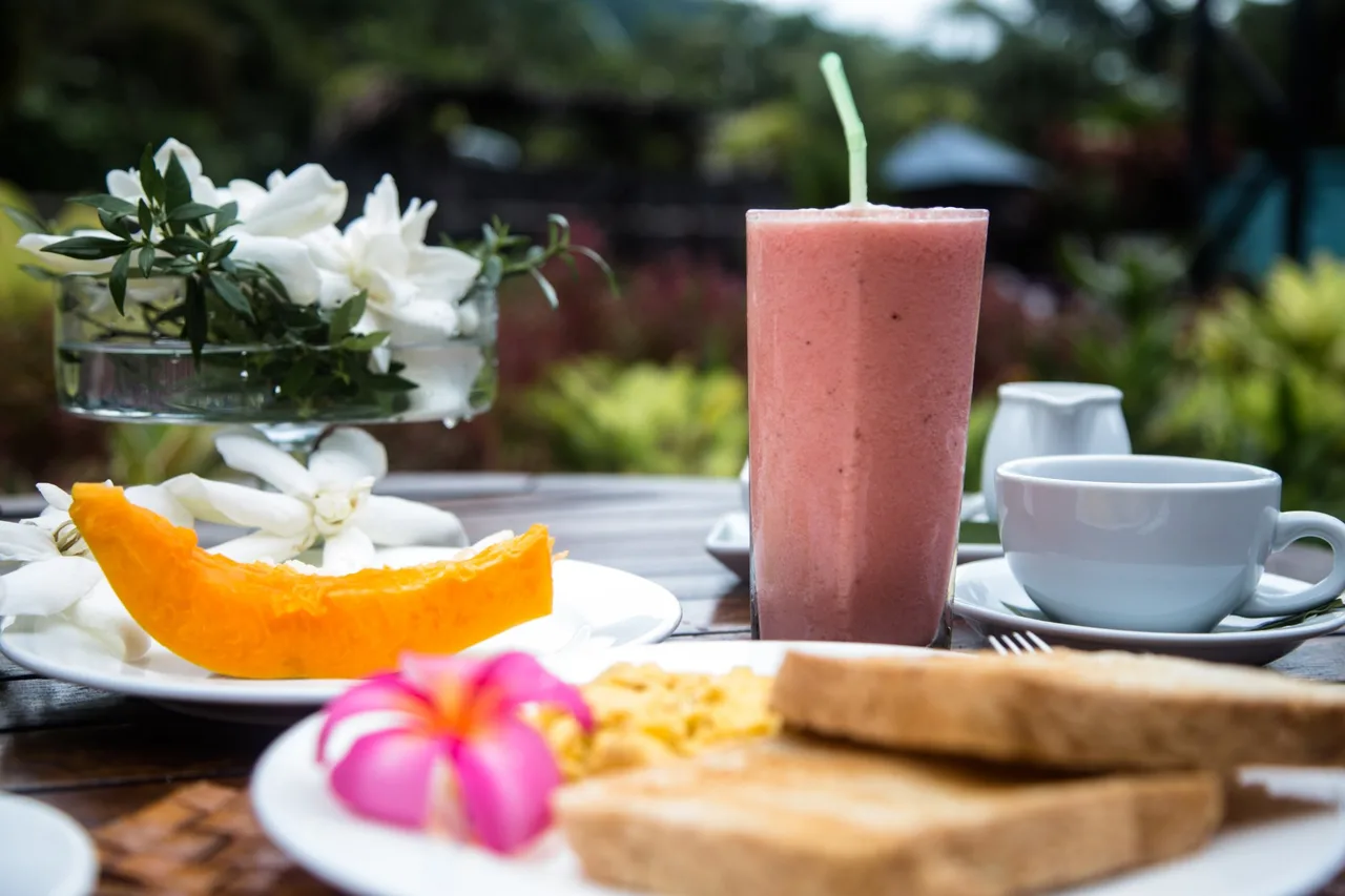 Le Manumea Hotel — rooms and atmosphere