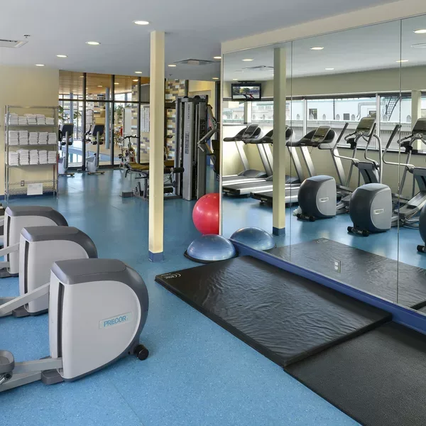 Le Square Phillips Hotel & Suites — ภาพห้องพักและบรรยากาศ