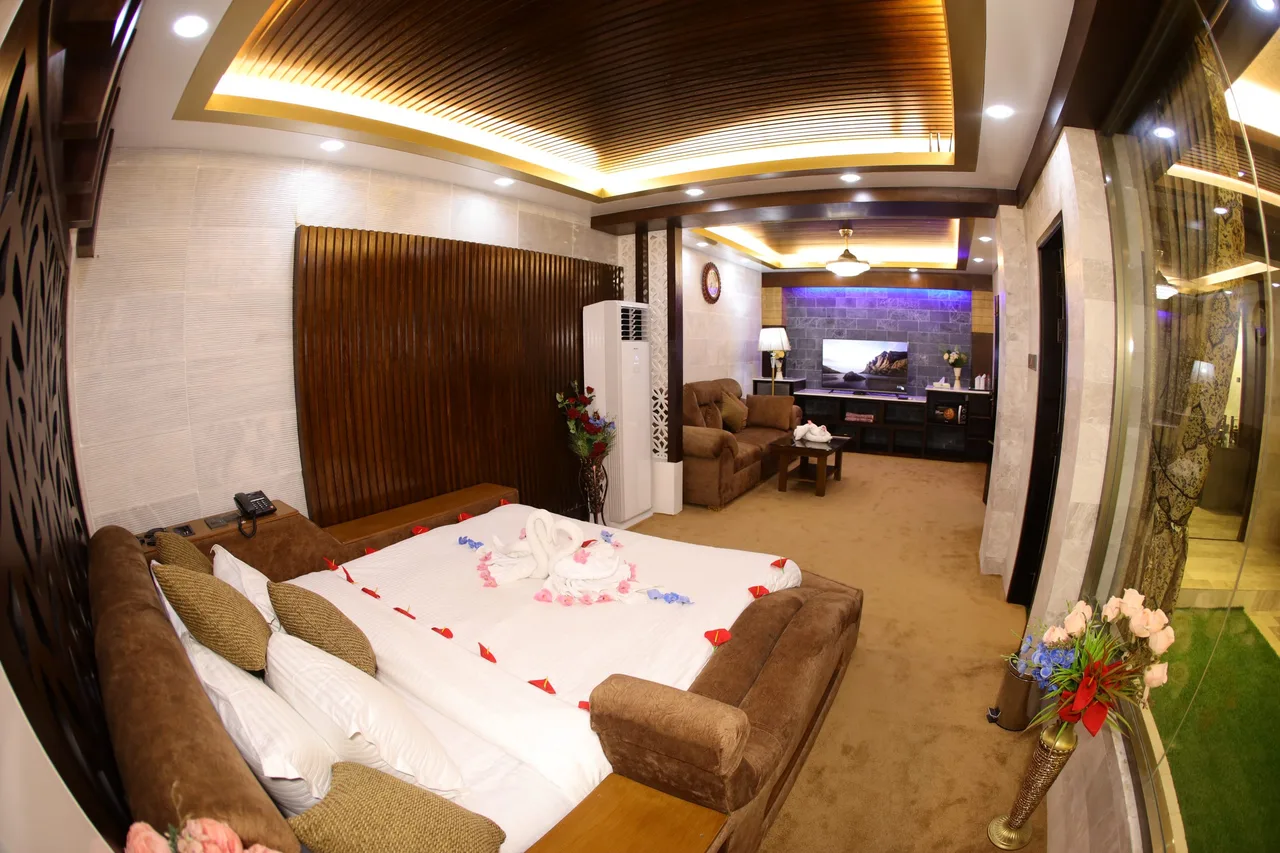 Lemon Garden Resort & Spa — ศรีมังคัล