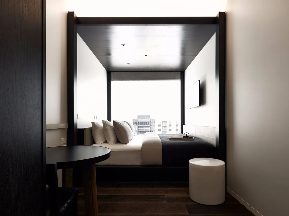 Little National Hotel Canberra — rooms and atmosphere