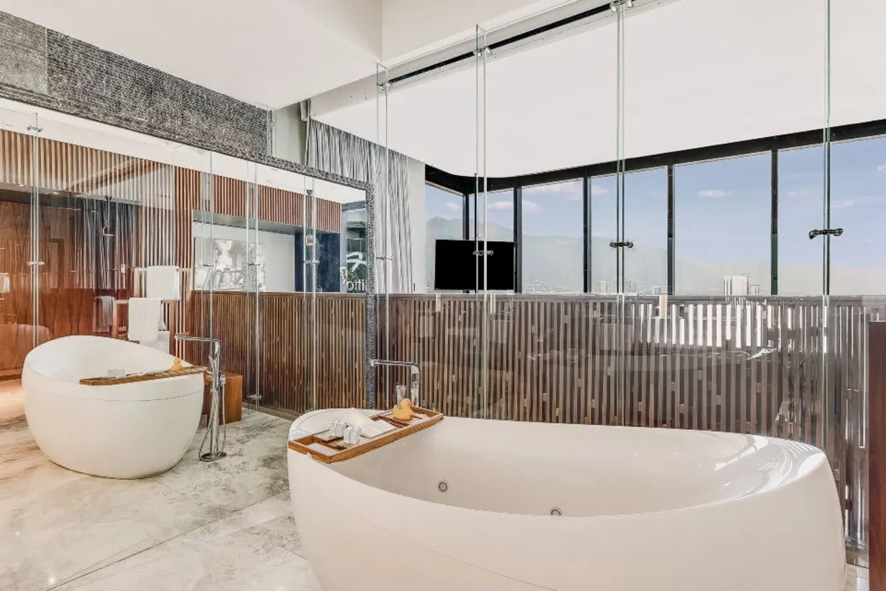 Live Aqua Monterrey — rooms and atmosphere