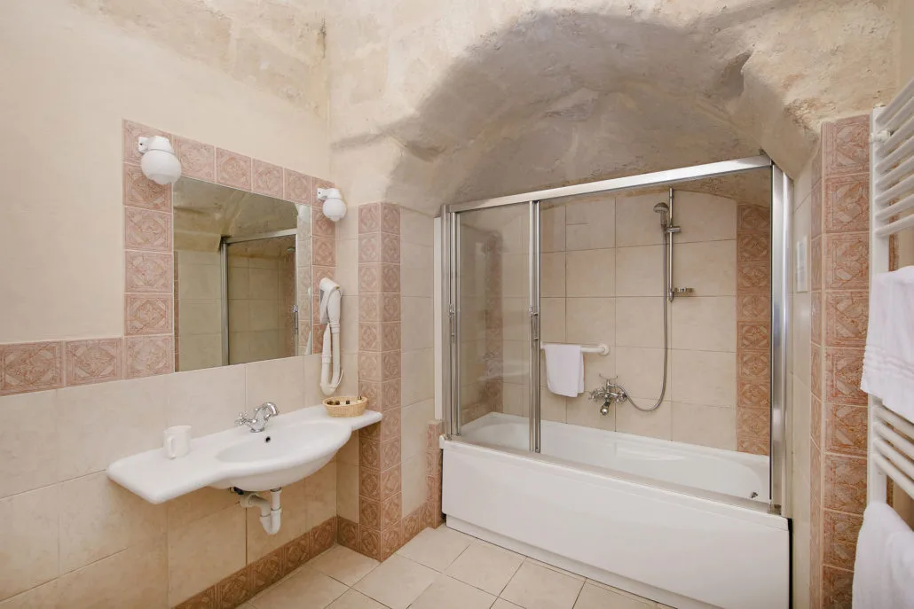 Locanda di San Martino Hotel & Thermae Romanae — ภาพห้องพักและบรรยากาศ
