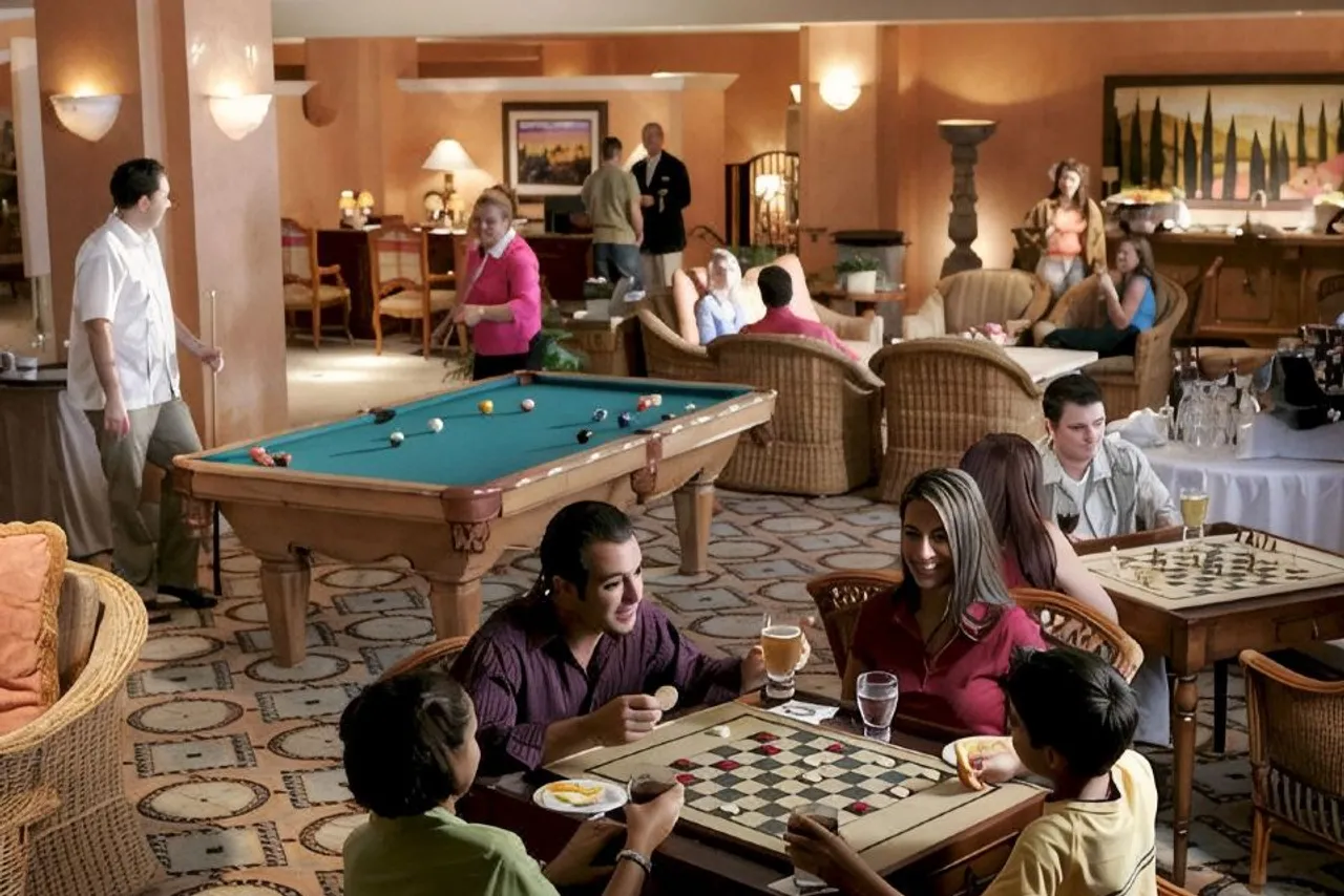 Loews Portofino Bay Hotel at Universal Orlando Resort — rooms and atmosphere
