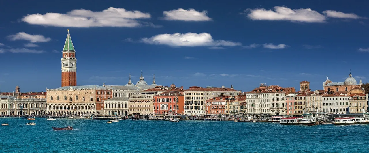 Londra Palace Venezia — rooms and atmosphere