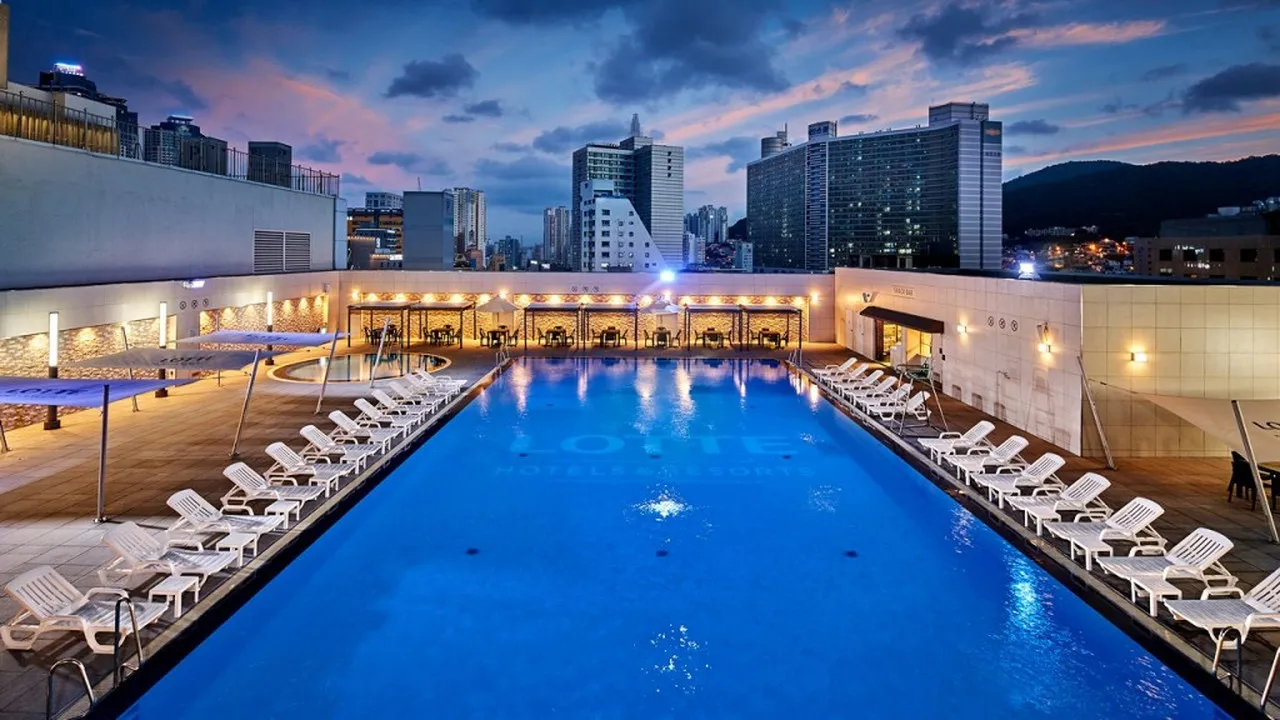 Lotte Hotel Busan — rooms and atmosphere
