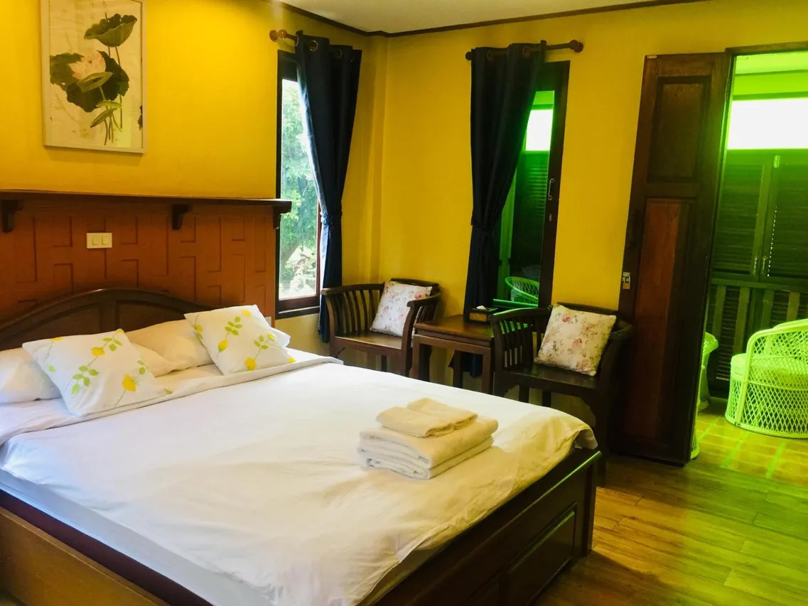 Luang Chumni Village — rooms and atmosphere