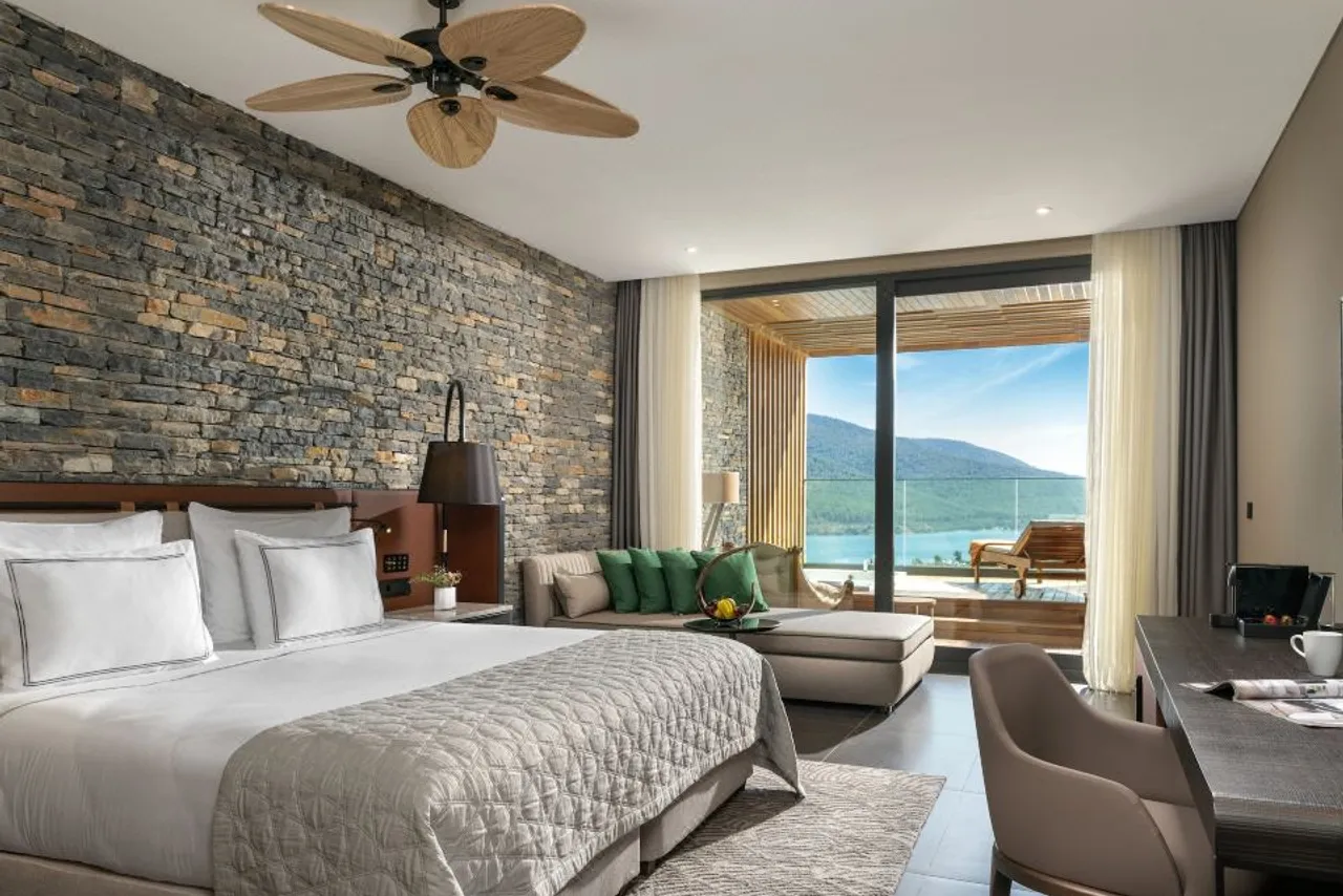 Lujo Hotel Bodrum — rooms and atmosphere