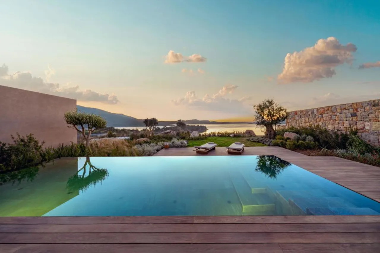 Lujo Hotel Bodrum — rooms and atmosphere
