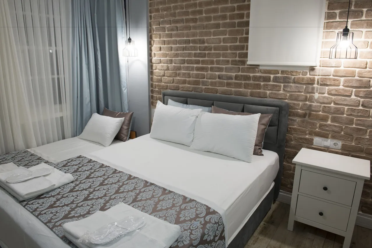 Luna Hotel Kaleiçi — ภาพห้องพักและบรรยากาศ