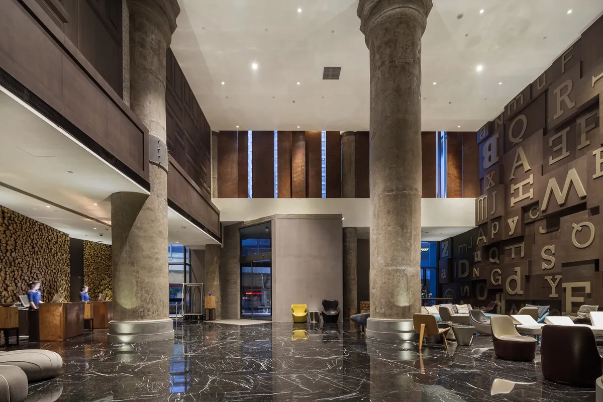 M Hotel Zhengzhou — rooms and atmosphere