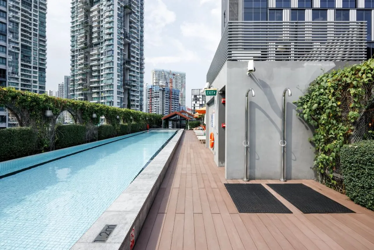 M Social Singapore — rooms and atmosphere