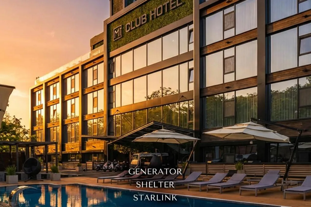 M1 Club Hotel — โอเดสซา