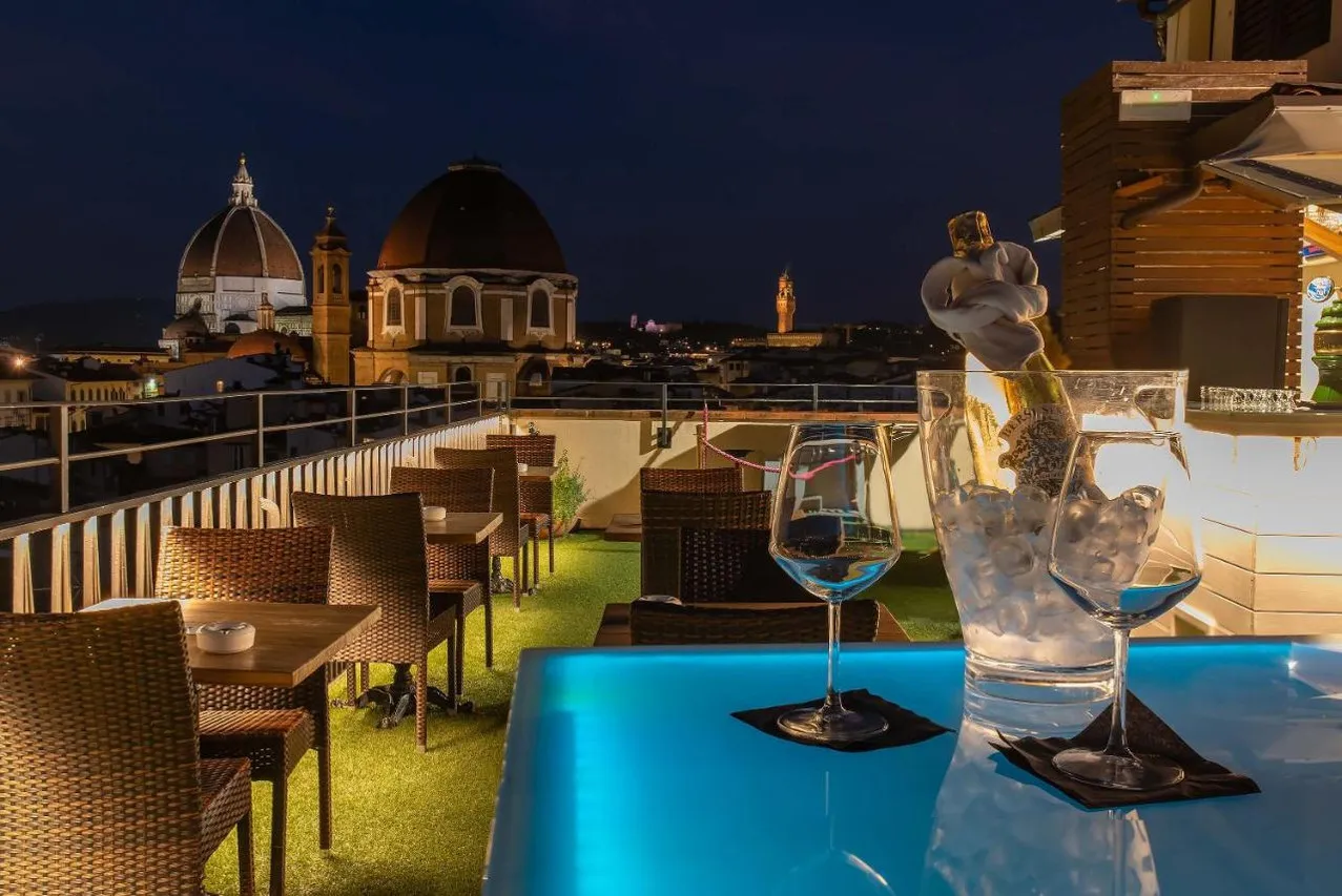 Hotel Machiavelli Palace — rooms and atmosphere