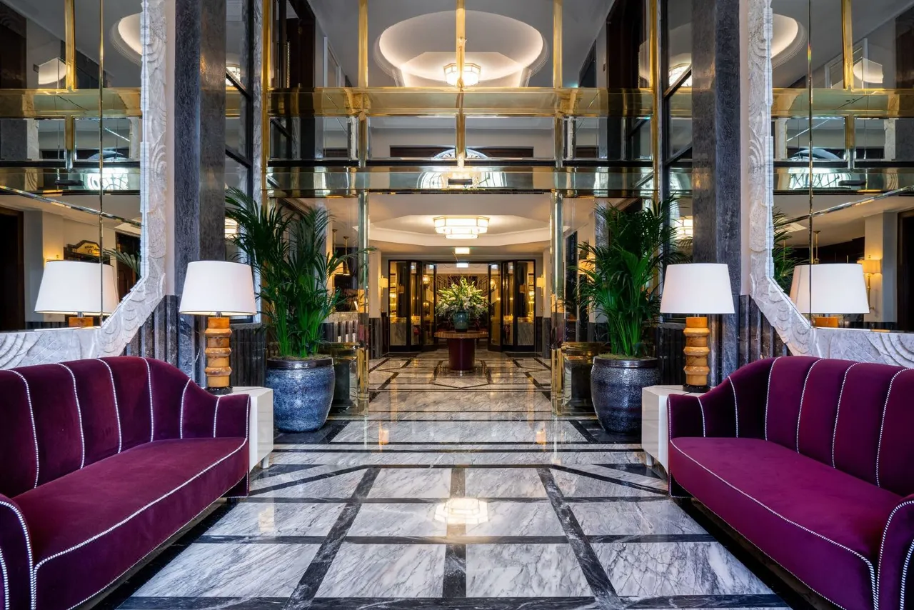 Maison Albar Hotels Le Monumental Palace — rooms and atmosphere