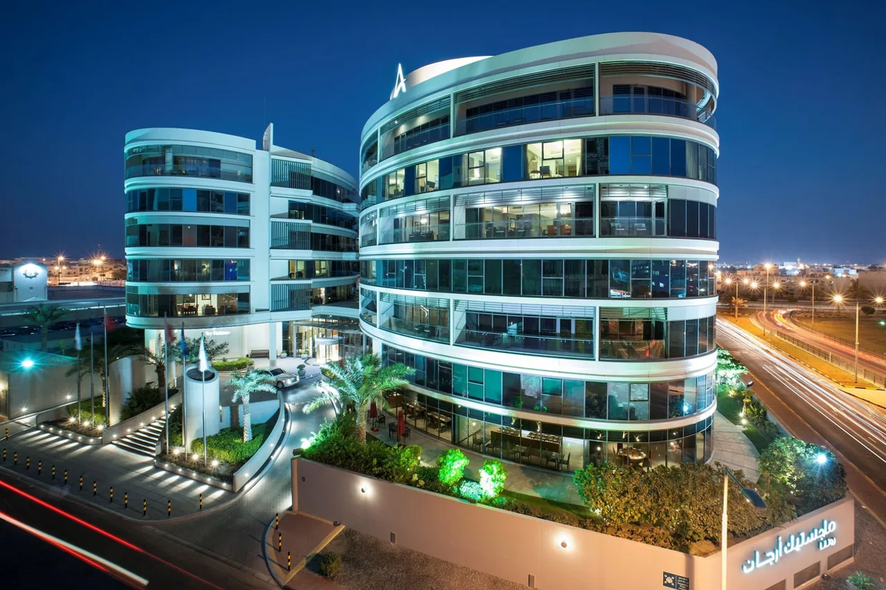 Majestic Arjaan by Rotana — มุฮัรร็อก