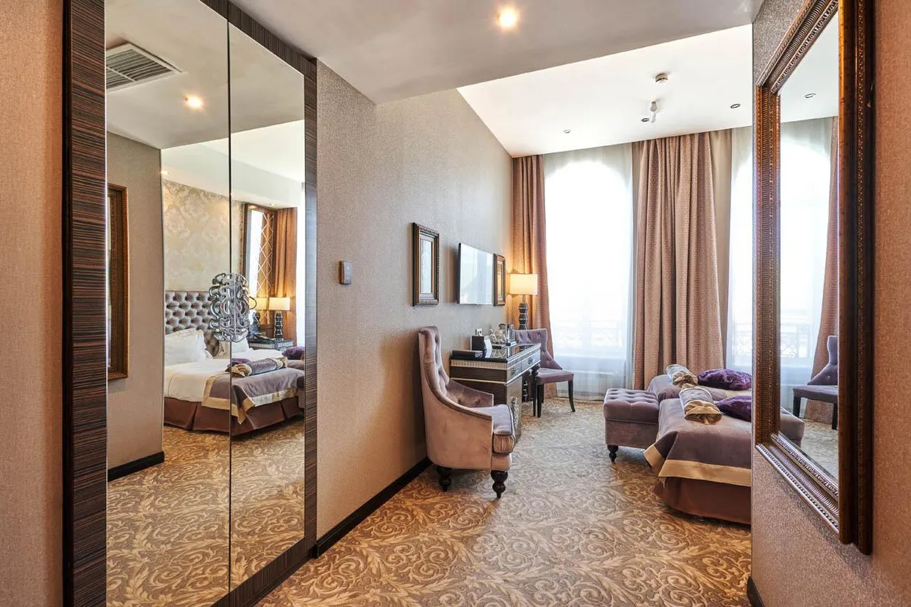 Majestic Boutique Hotel Deluxe — ภาพห้องพักและบรรยากาศ