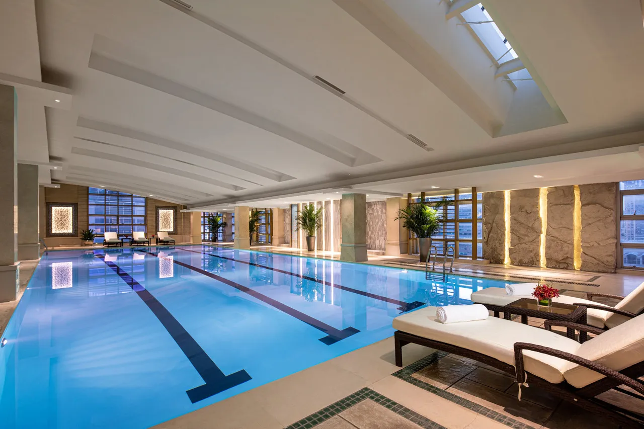 Majesty Plaza Shanghai — rooms and atmosphere