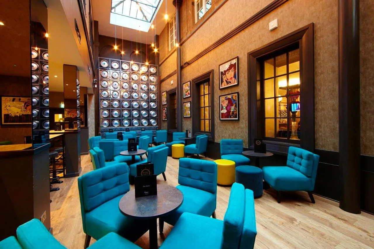 Malmaison Glasgow — rooms and atmosphere