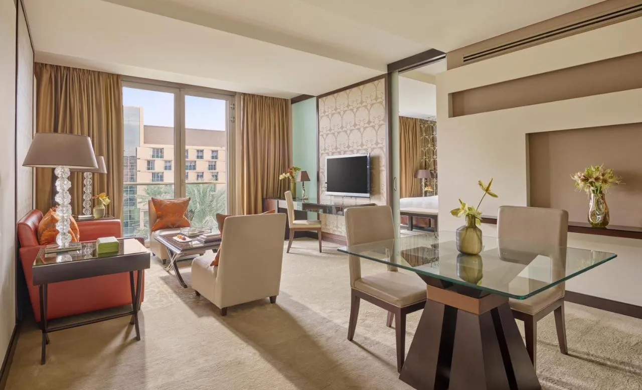 Mandarin Oriental Al Faisaliah, Riyadh — ภาพห้องพักและบรรยากาศ