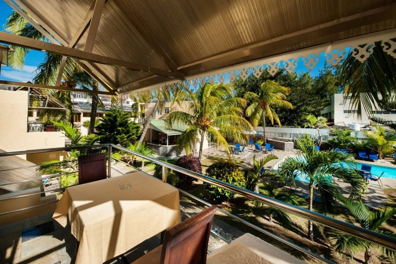 Manisa Hotel — ภาพห้องพักและบรรยากาศ