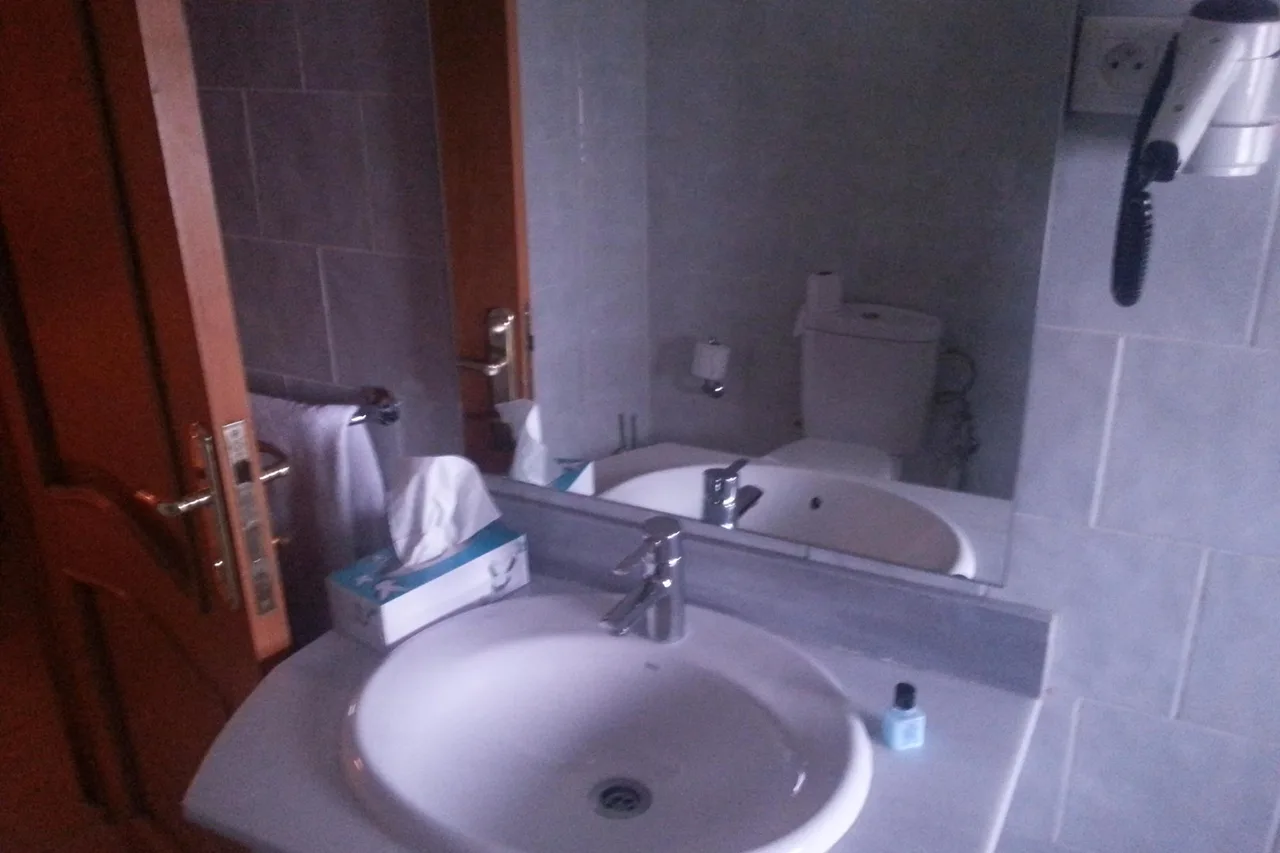 Mauricenter Hotel Nouakchott — rooms and atmosphere