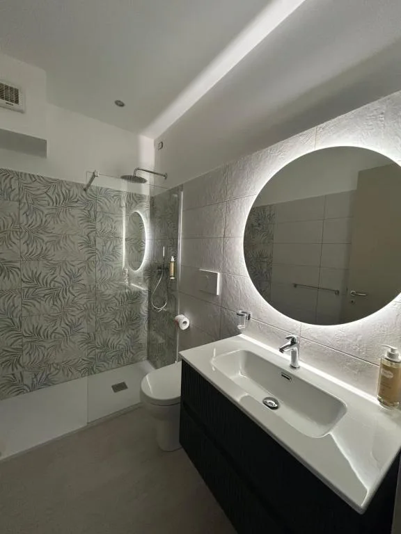 Mediterranean Boutique Hotel — ภาพห้องพักและบรรยากาศ