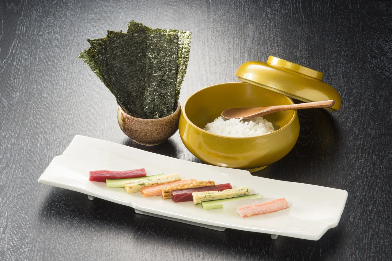 Meitetsu New Grand Hotel — rooms and atmosphere