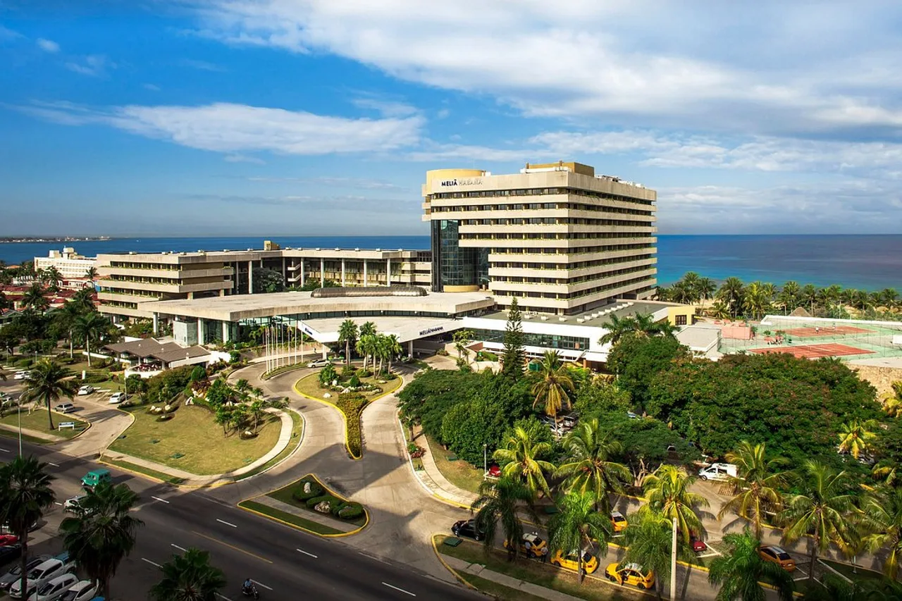Meliá Habana — rooms and atmosphere