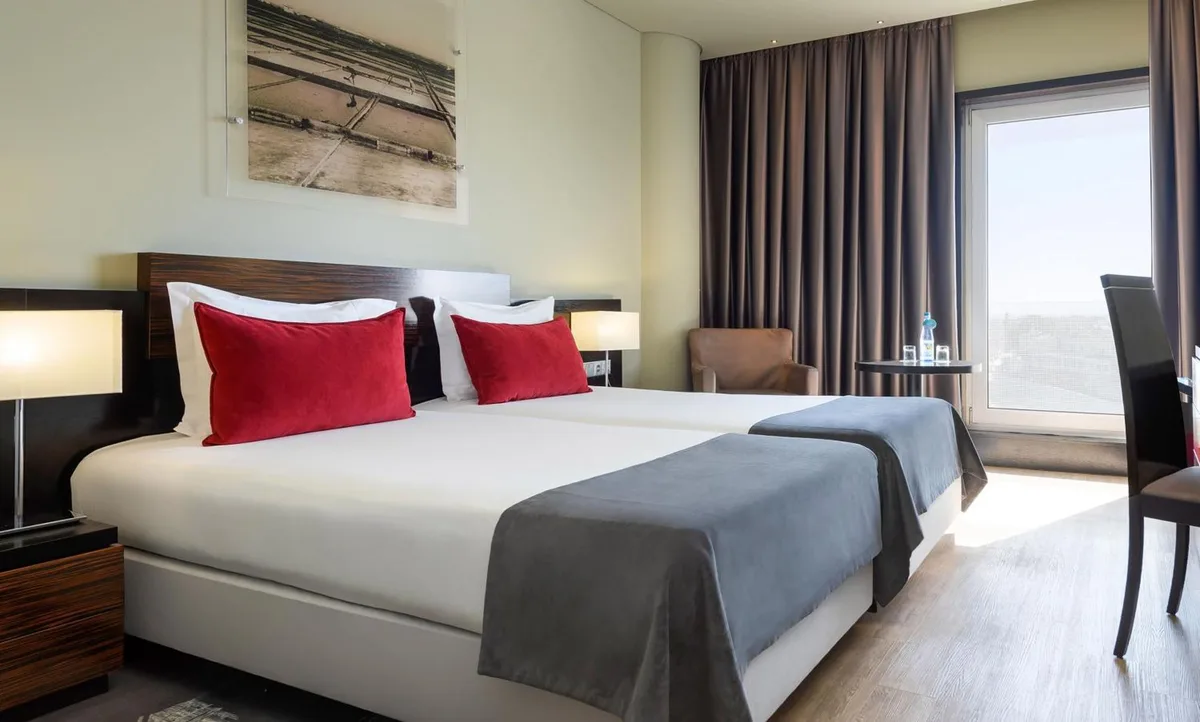 Meliá Ria Hotel & Spa — ภาพห้องพักและบรรยากาศ