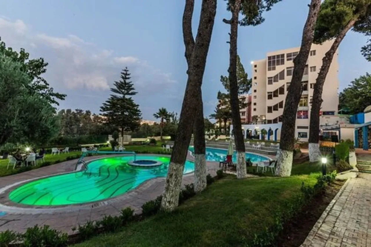 Menzeh Zalagh City Center — ภาพห้องพักและบรรยากาศ