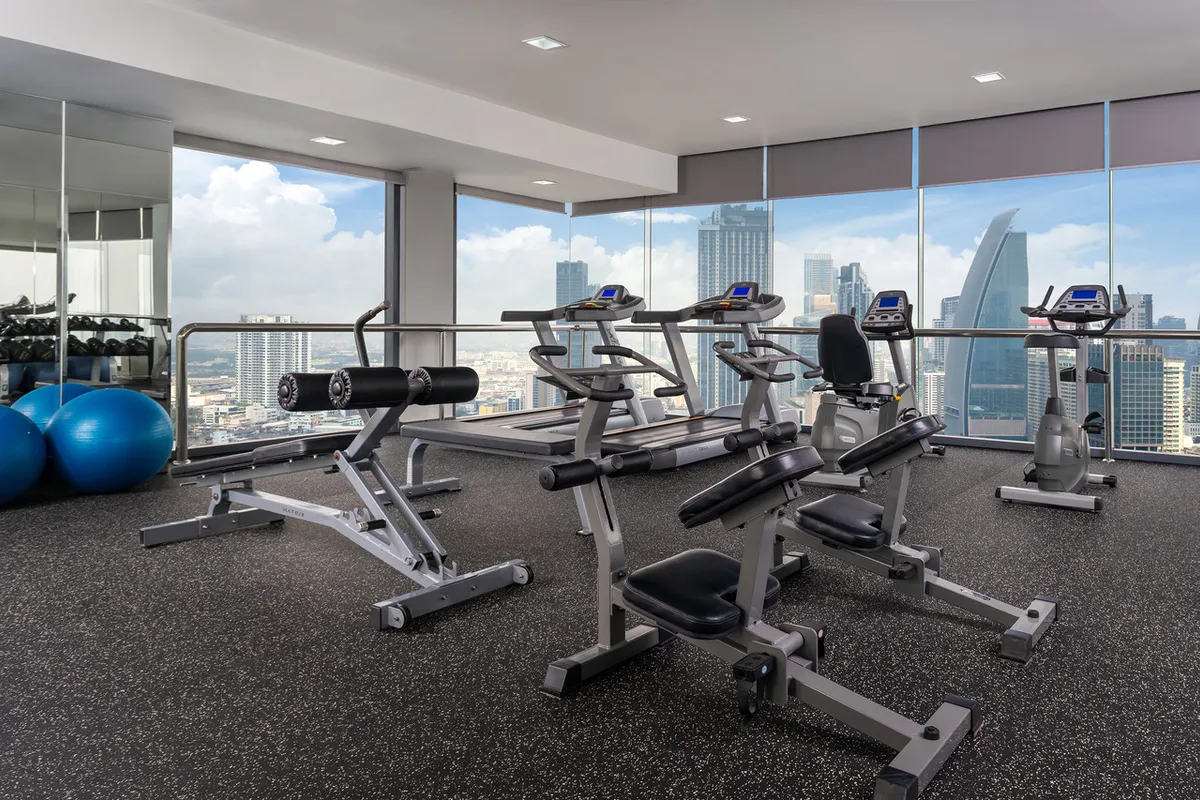 Mercure Bangkok Siam — rooms and atmosphere