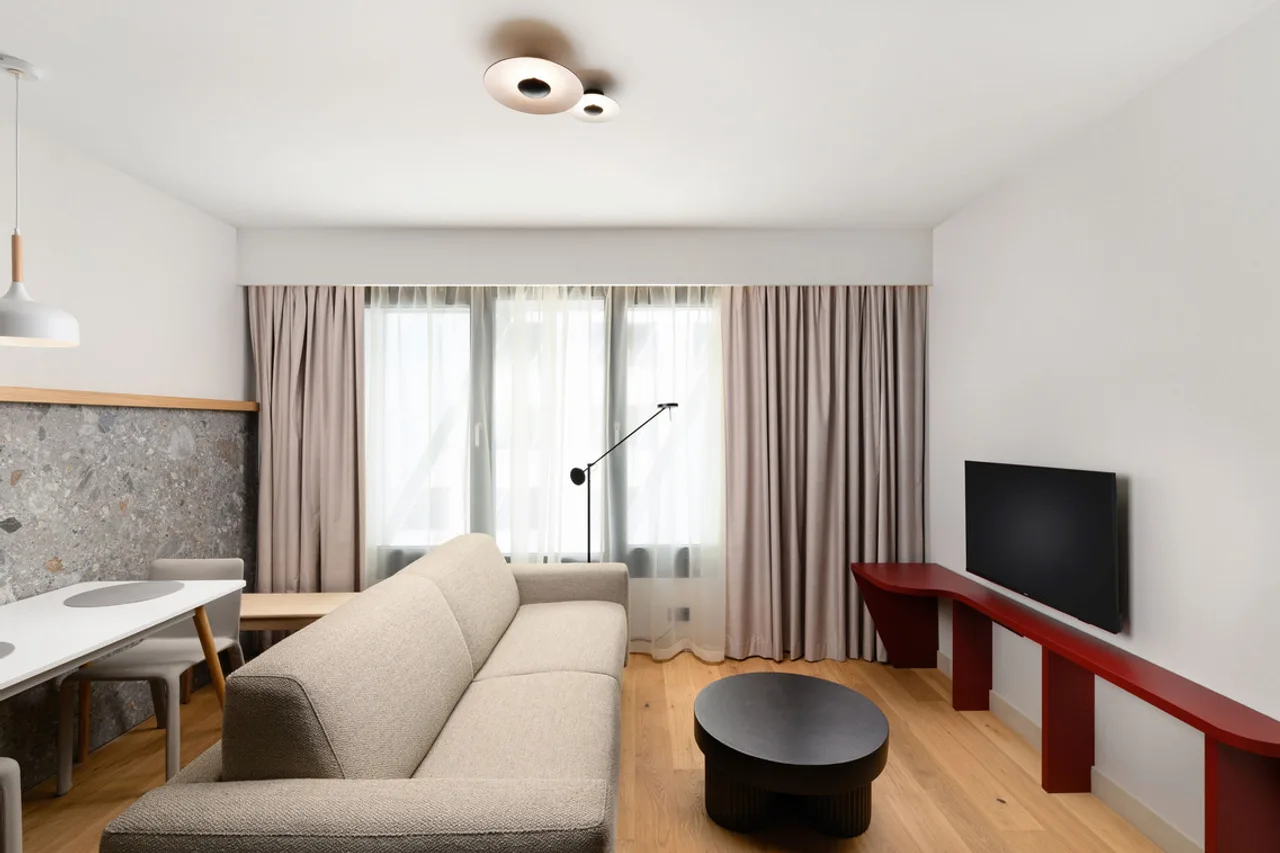 Mercure Debrecen — ภาพห้องพักและบรรยากาศ