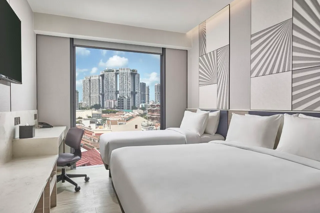 Mercure ICON Singapore City Centre — rooms and atmosphere
