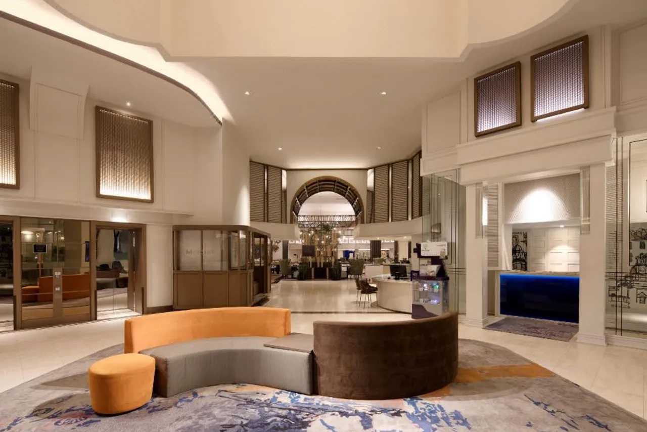 Mercure Jakarta Batavia — rooms and atmosphere