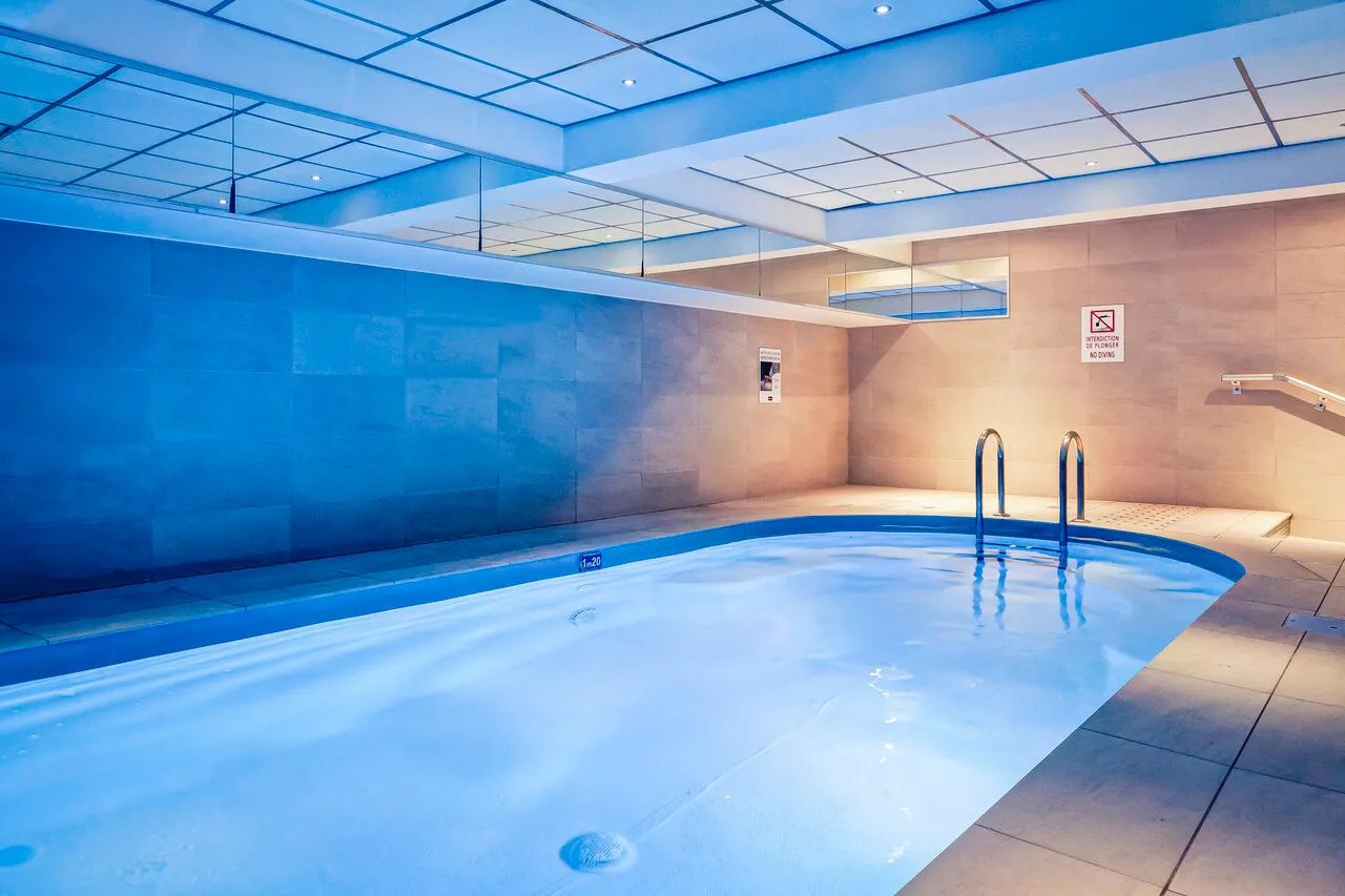 Mercure Lyon Centre Saxe Lafayette — rooms and atmosphere