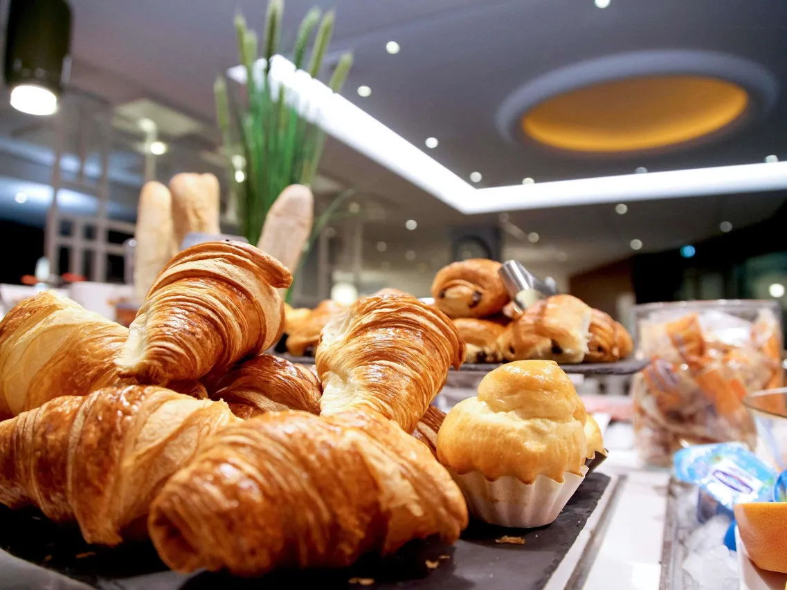 Mercure Nantes Centre Gare — rooms and atmosphere