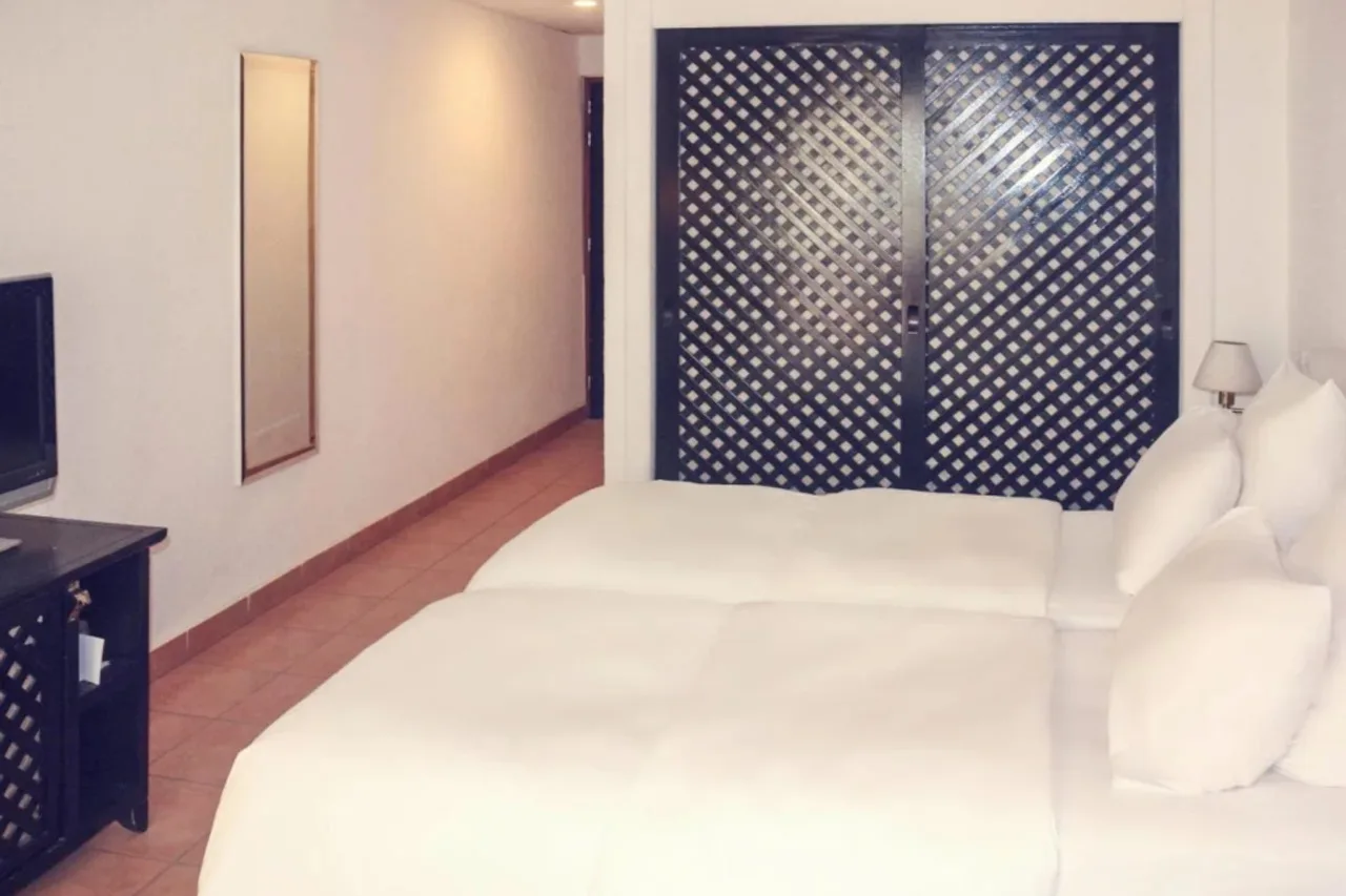 Mercure N'Djamena Le Chari — rooms and atmosphere